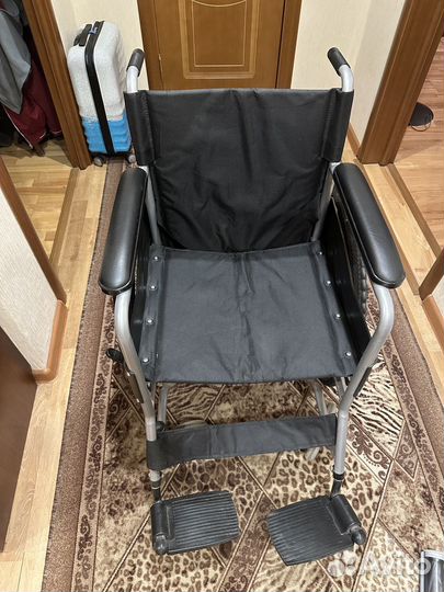 Коляска инвалидная