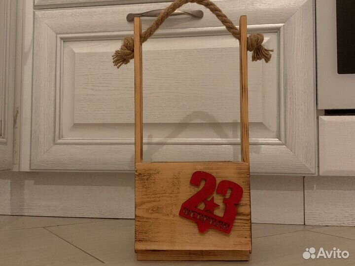 Деревянная декоративная корзинка