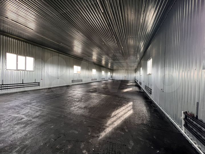 Склад, 551 м²