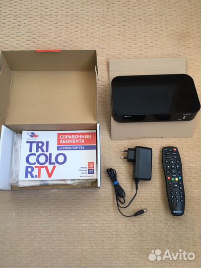 Ресивер триколор GS B520