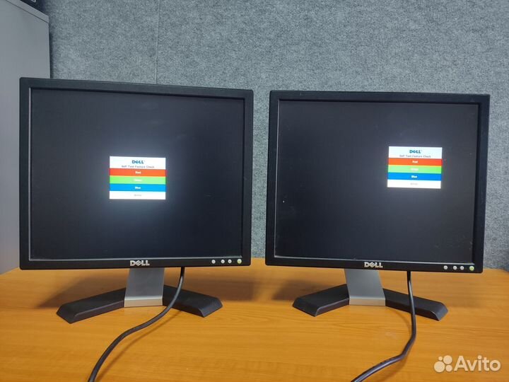 Рабочие мониторы Dell 