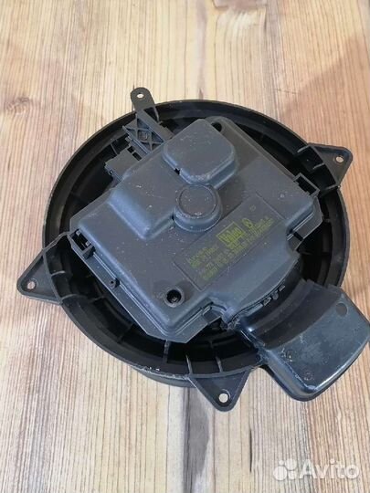 Mercedes-Benz GL X164 Мотор отопителя салона