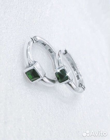 Серьги, колечко Jenavi с кристаллами Swarovski