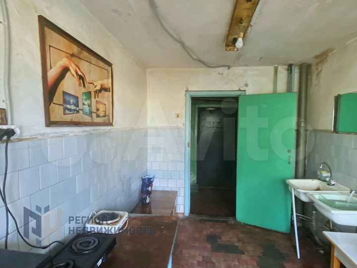 Комната 13,4 м² в > 9-к., 3/5 эт.