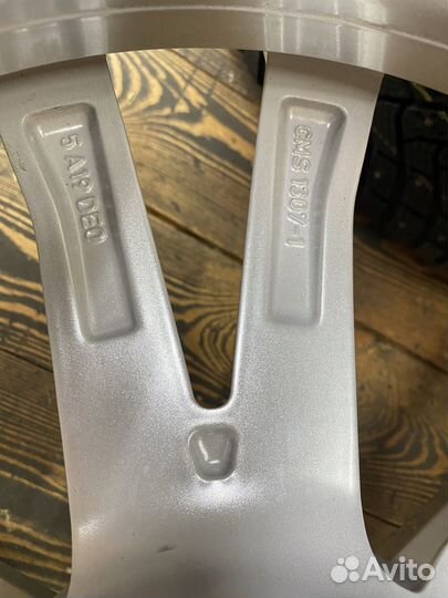 Оригинальные колёса BMW 7 Series VII G70 R19