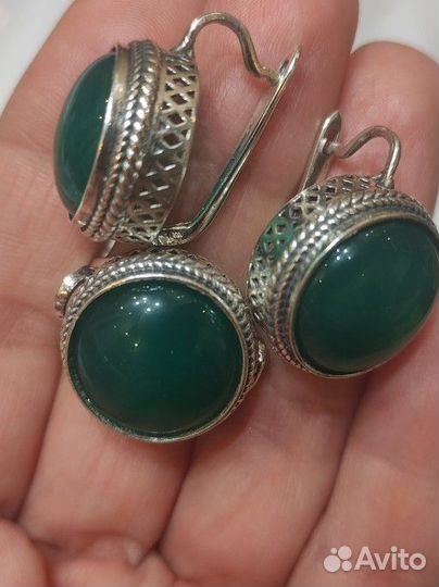 Серебряные серьги и кольцо с хризопразом