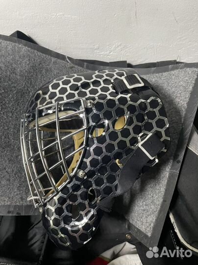 Хоккейный шлем вратарский
