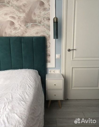 Тумба с ящиками