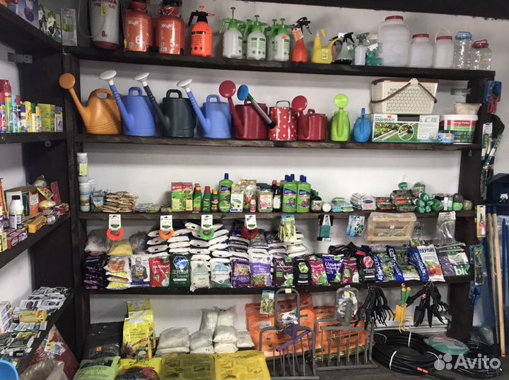 Кормушки и поилки