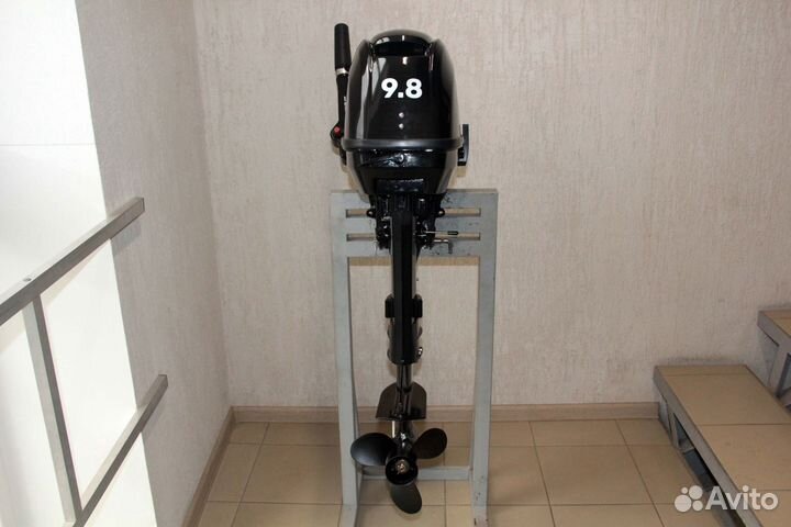 Лодочный мотор Гладиатор 9.8 л.с