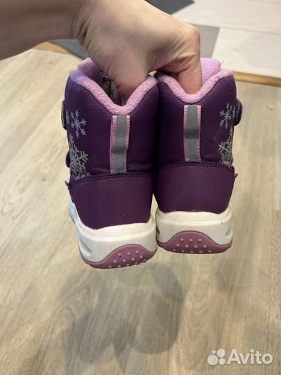 Зимние ботинки для девочки