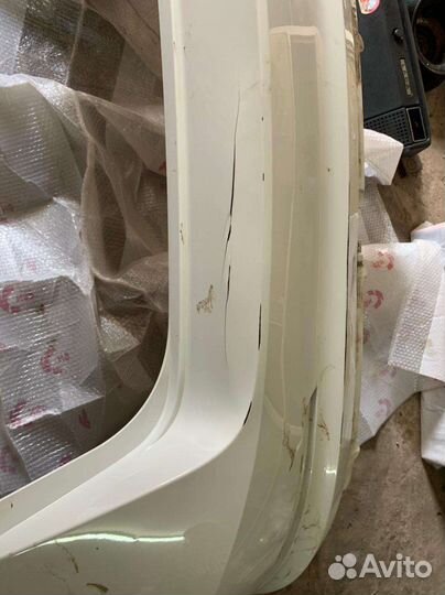 Продам задний бампер