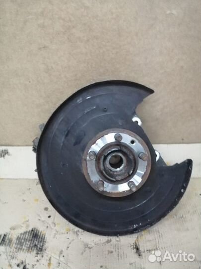 Range Rover кулак задний