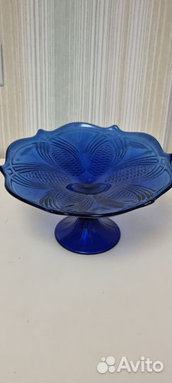 Ваза для фруктов на ножке цветное стекло СССР