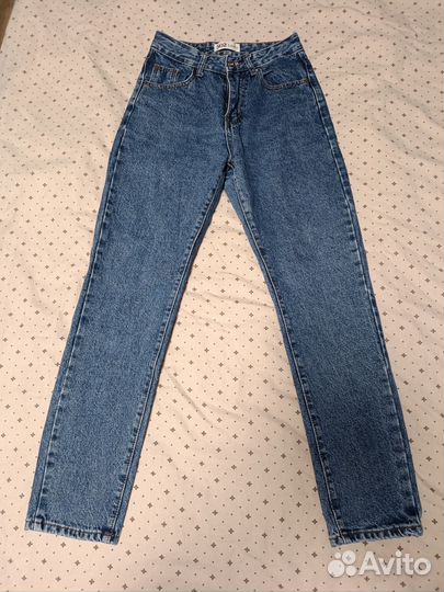 Женские вещи 42-44 размером