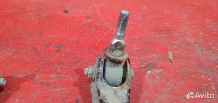 Хонда аккорд 4 рычаг передний правый верхний