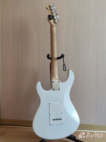 Электрогитара Yamaha