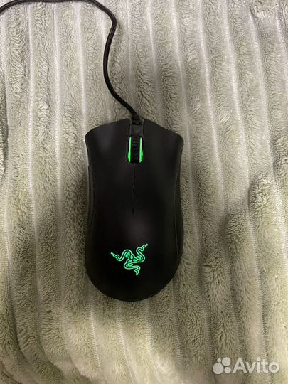 Проводная клавиатура и мышь Razer с подсветкой