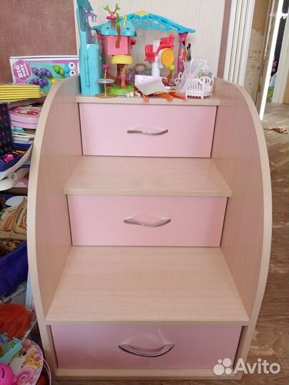 Детская мебель для девочки