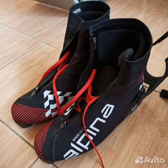 Лыжные ботинки alpina