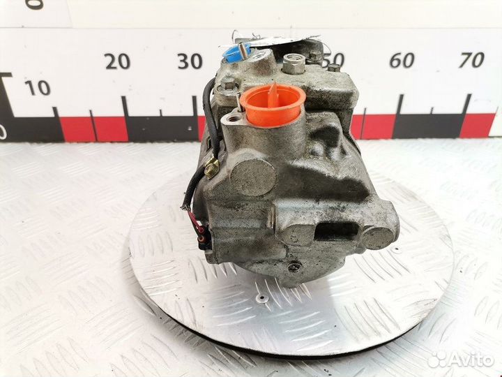 Компрессор кондиционера Mercedes W220