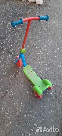 Самокат детский трехколесный