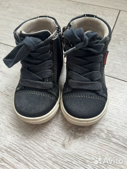 Ботинки детские