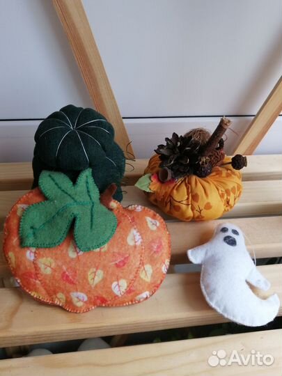 Осенний декор, вязаные тыквы
