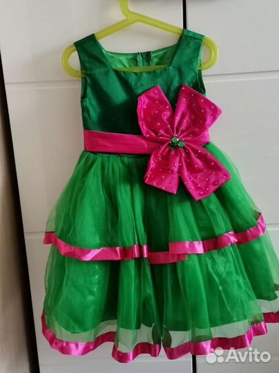 Платье на елочку