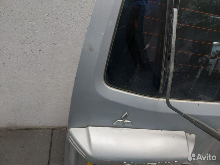Крышка багажника Mitsubishi Pajero / Montero, 2006