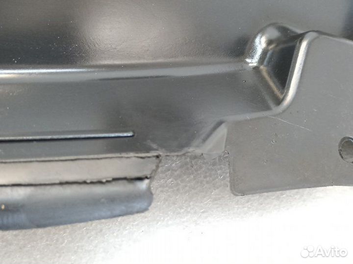 Подкрылок передний левый Mercedes-Benz Glc-Class