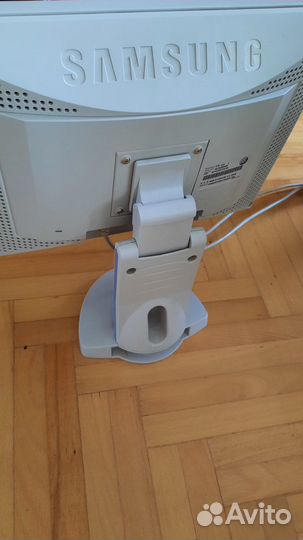 Монитор Samsung 151S