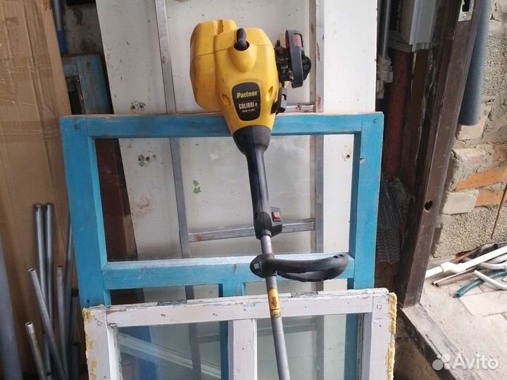 Контейнер.бенз.триммер