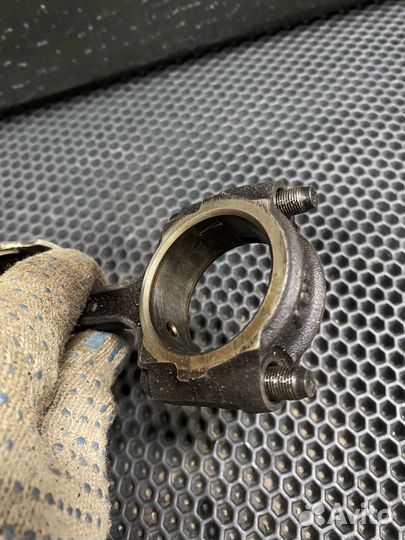 Поршень с шатуном Chevrolet aveo т250 1.2