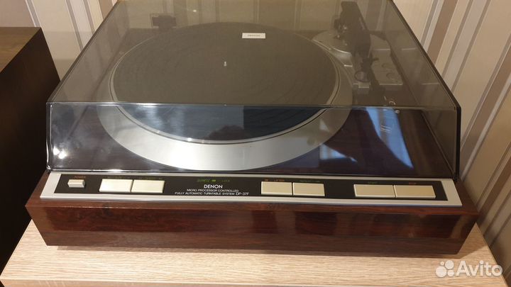 Проигрыватель винила Denon DP-37F