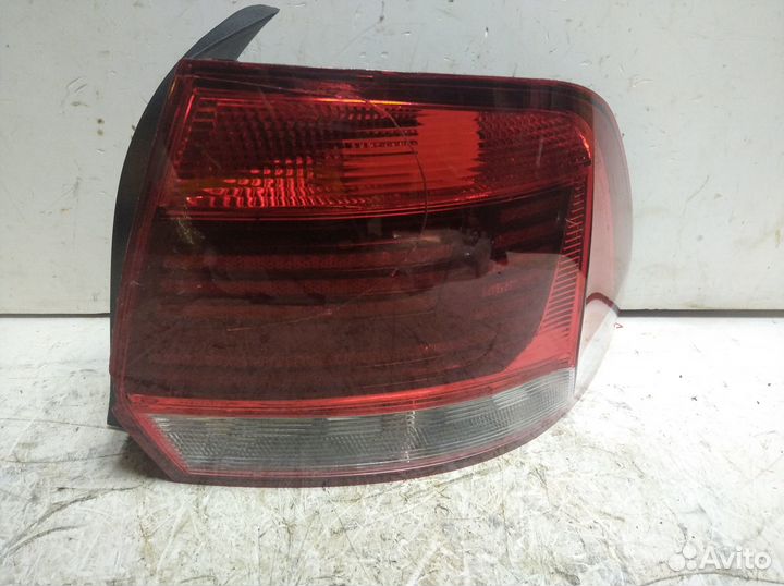 Фонарь задний Volkswagen Polo 2015-2020