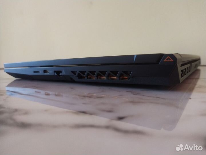 Ноутбук gigabyte G5 MF i5-12500h/RTX4050/RAM16GB