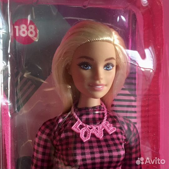 Новая кукла Barbie для игры ребенку