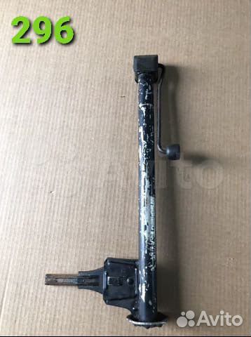 Домкрат Mercedes W124 (296)