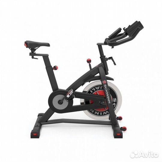 Велотренажер Schwinn 700IC IC7