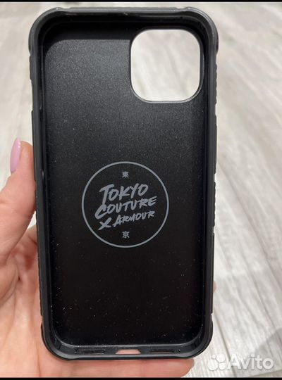 Чехол на iPhone 13 Skinarma Sokudo