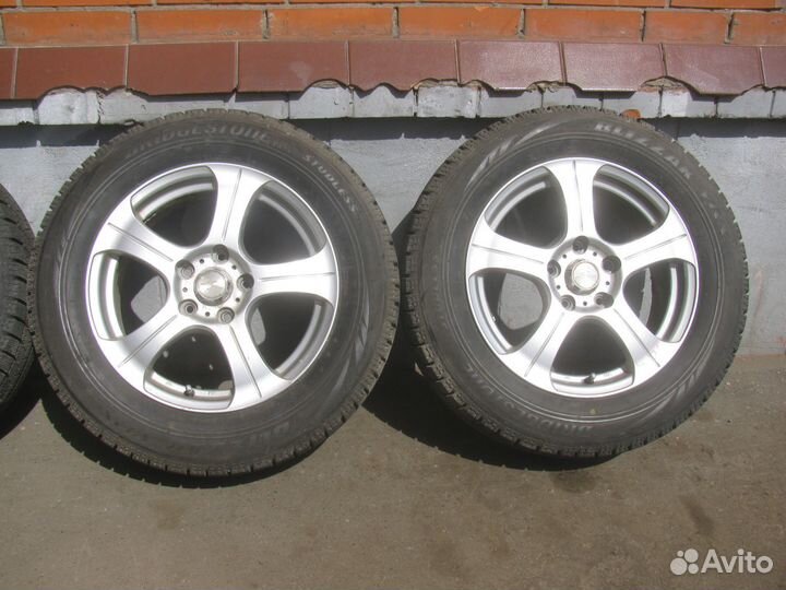 Комплект колес зимняя резина 215/60 R16