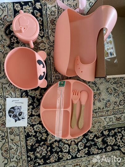 Набор посуды для кормления малышей силикон