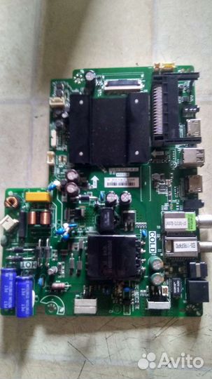 Телевизор Thomson T43FSL5140 в разборе