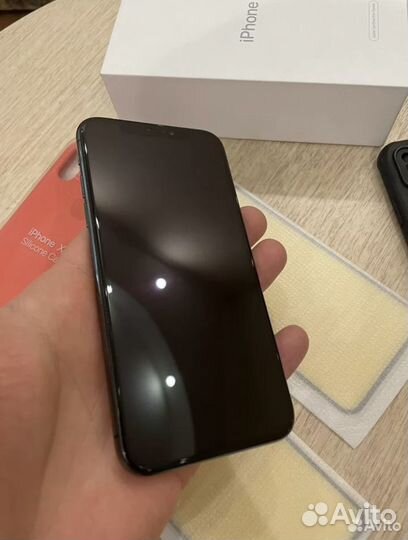 iPhone X, 256 ГБ