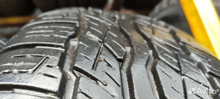 Bridgestone Dueler H/T 225/65 R17