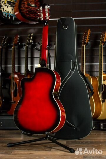 Акустическая гитара Prado + Аксессуар