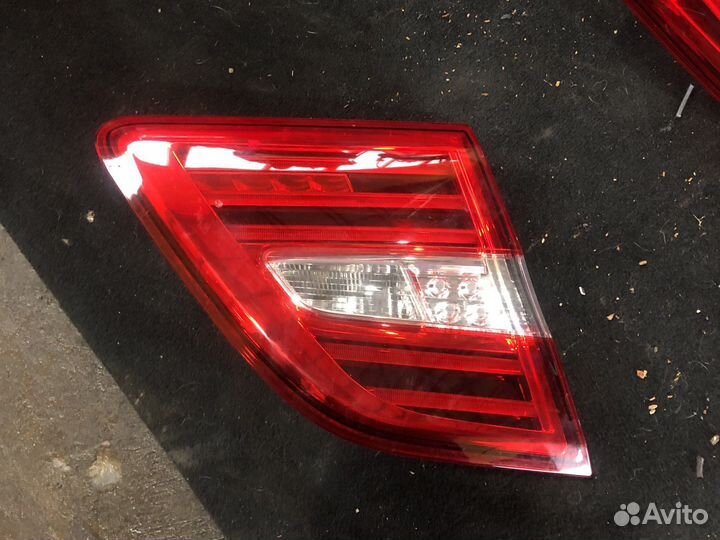 Задние фонари Mercedes ML w166