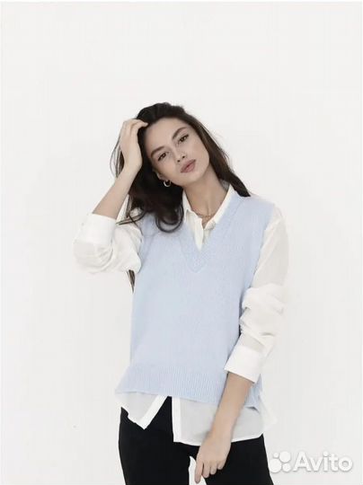 Жилет вязаный женский