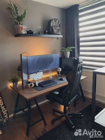 Компьютерный стол в стиле лофт